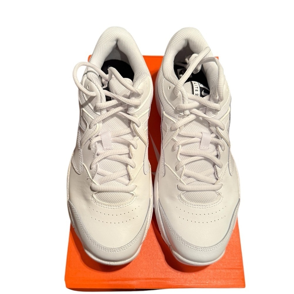 NWOT Nike Court Lite 2 FREE SHIPPING